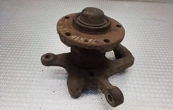 Mercedes-Benz Sprinter W901 W902 W903 W904 Front wheel hub spindle knuckle A9013320301