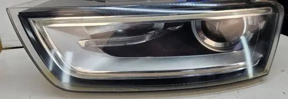 Audi Q3 8U Headlight/headlamp 8u0941005