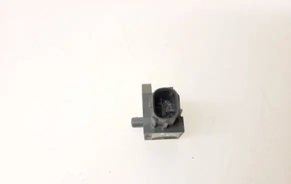 KIA Carens III Airbag deployment crash/impact sensor 95930A4100 04062015 A1012797680