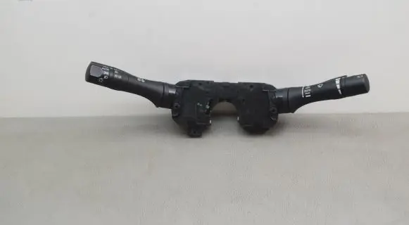 Nissan Juke I F15 Indicator stalk NILES14AM0