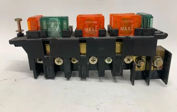 Fuse box set