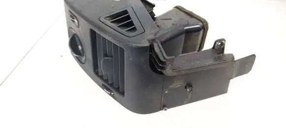 Mercedes-Benz Sprinter W906 Dash center air vent grill A9068300454