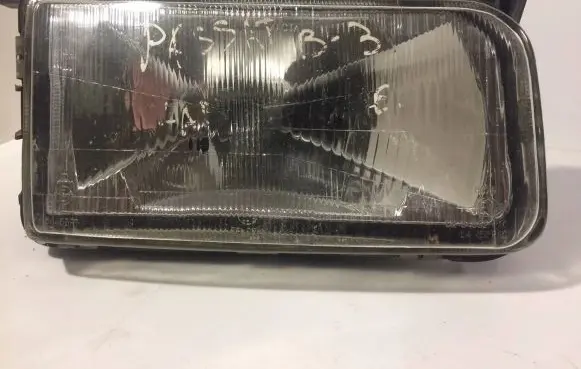 Volkswagen PASSAT B3 Headlight/headlamp 13348000