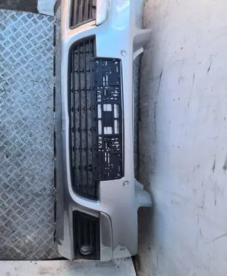 Opel Zafira B Front bumper