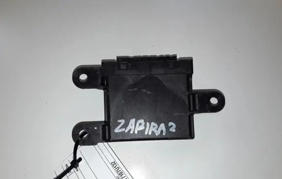 Opel Zafira C Parking PDC control unit/module 22810361