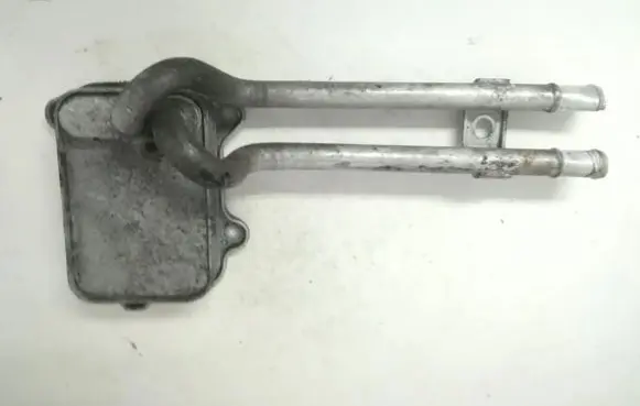 Volkswagen Golf V Engine oil radiator 