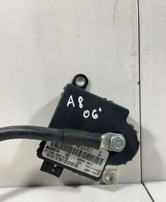 Audi A8 S8 D3 4E Battery control module 4E0915181C 0199000016 4E0910181C