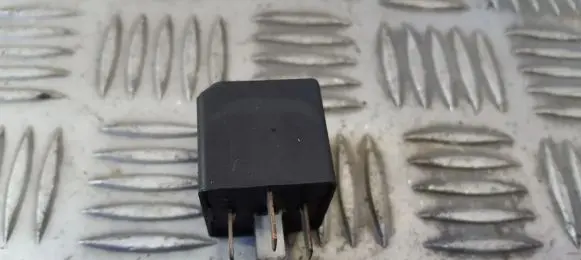 Ford Mondeo Mk III Other relay f0ab14b192aa f0ab-14b192-aa