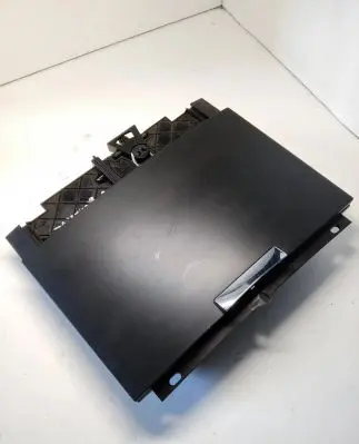 Volkswagen Touareg I Ashtray (front) 7L6857961C 313280100 7L6863071E