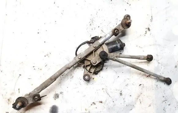 Chevrolet Cruze Front wiper linkage and motor 95971326