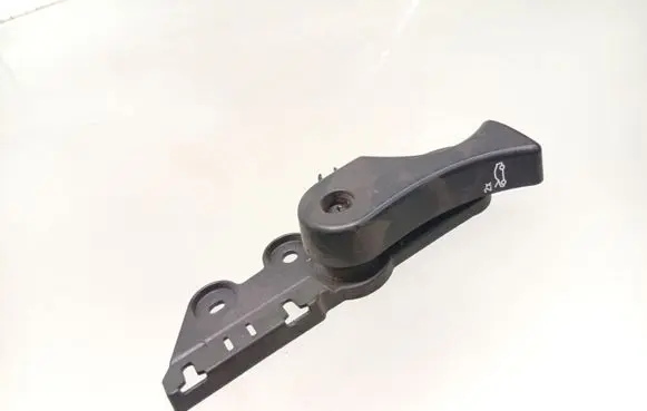 BMW 1 F20 F21 Engine bonnet (hood) release handle 7221913