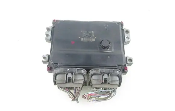Suzuki Swift I Engine control unit/module 3392073KH