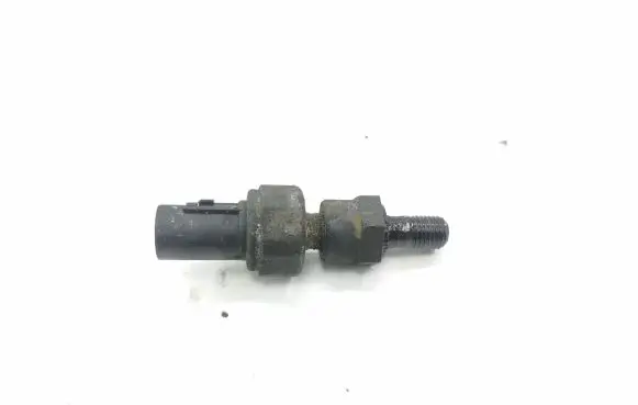 KIA Sorento Oil pressure sensor 