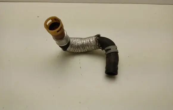 Ford Mustang VI Engine coolant pipe/hose FR3318K580CB