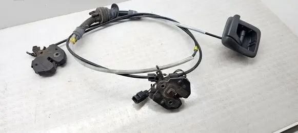 Volvo S80 Engine bonnet/hood lock/catch 9483765 9483764