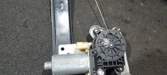 Volvo XC70 Rear door window regulator motor 119970XXX 890407225043