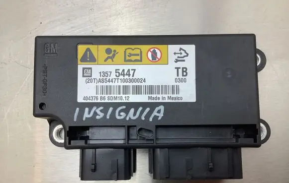 Opel Insignia A Airbag control unit/module 13575447 404376B6 AS547T100300024