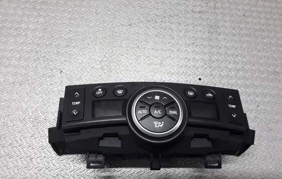 Toyota Verso Climate control unit 559000F110