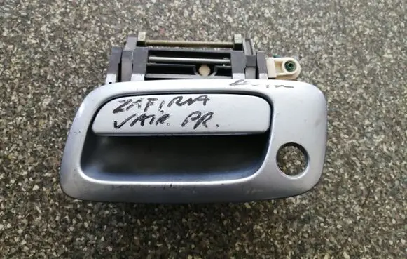Opel Zafira A Front door exterior handle 260933585
