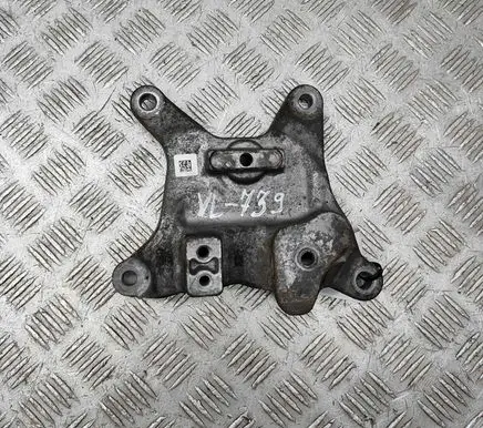 Audi Q7 4M Gearbox mounting bracket 4M0399115P