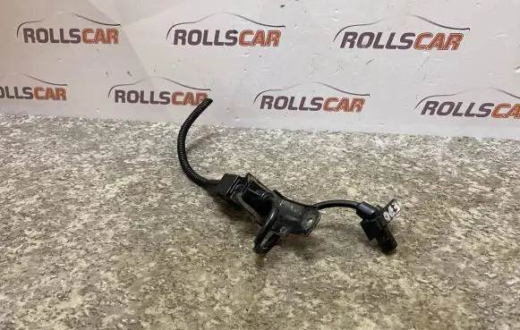 BMW X5 E70 Camshaft position sensor 0281002477