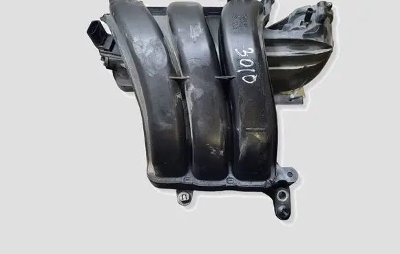 Volkswagen Up Intake manifold 04C133201L