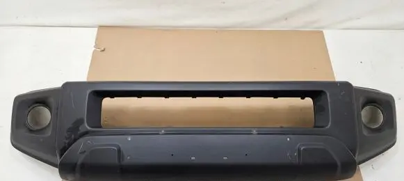 Suzuki Jimny Front bumper 7171178R