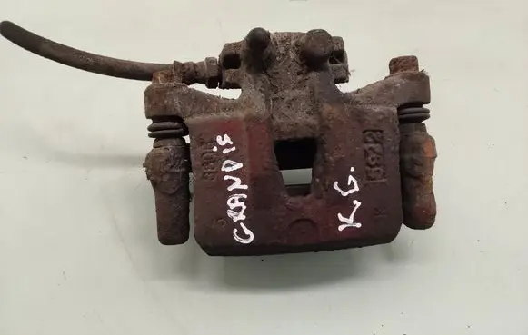 Mitsubishi Grandis Rear brake caliper
