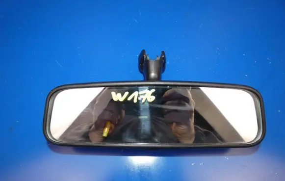 Mercedes-Benz A W176 Rear view mirror (interior) E1010797