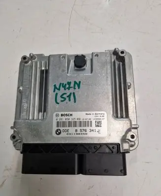 BMW 1 F20 F21 Engine control unit/module 8576341 0281030325