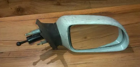 Renault 19 Front door electric wing mirror