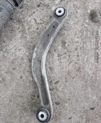 Mercedes-Benz C W204 Rear upper control arm/wishbone