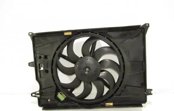 Fiat 500X Radiator cooling fan shroud 52011165