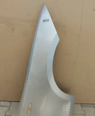 BMW 1 E81 E87 Fender PRAWYBLOTNIKE87E81