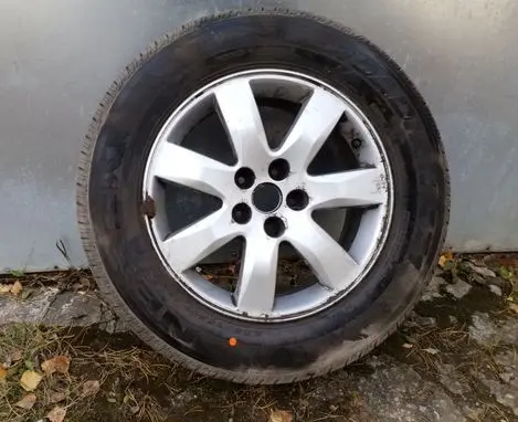 KIA Sorento R17 spare wheel 