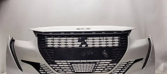 Peugeot 208 Front bumper 9823203580