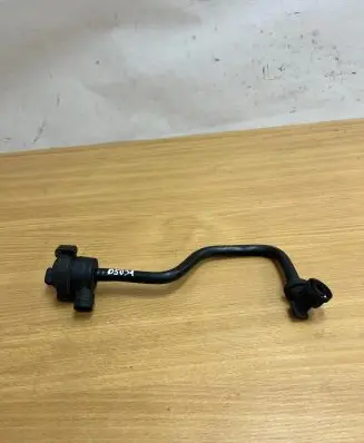BMW 5 F10 F11 Brake vacuum hose/pipe 7576303 D5031