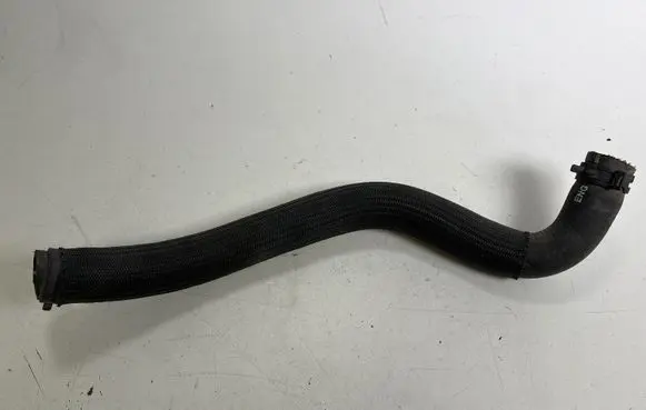 Ford Mustang VI Engine coolant pipe/hose FR338B273AD