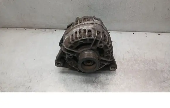 Opel Zafira A Generator/alternator 