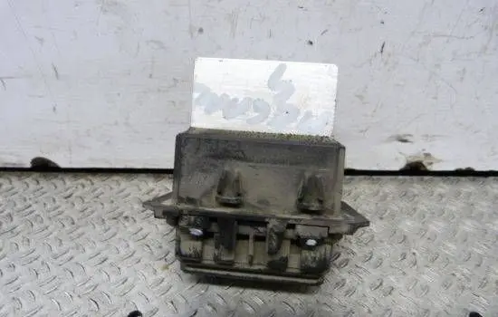 Renault Clio IV Heater blower motor/fan resistor 245R5229YZ
