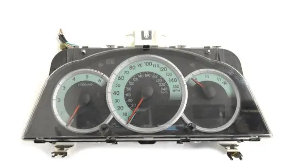 Toyota Corolla Verso E121 Speedometer (instrument cluster) 838000F082A