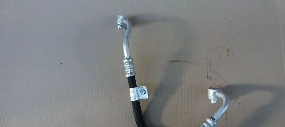 BMW X4 G02 Air conditioning (A/C) pipe/hose 9868422TII