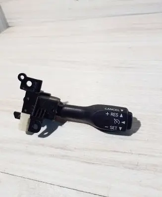Toyota RAV 4 (XA30) Cruise control switch 2962H76