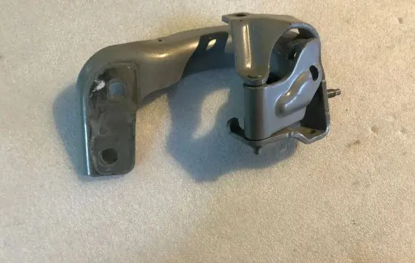 Audi Q5 SQ5 Tailgate/trunk/boot hinge 8R0827299 8R0827299A