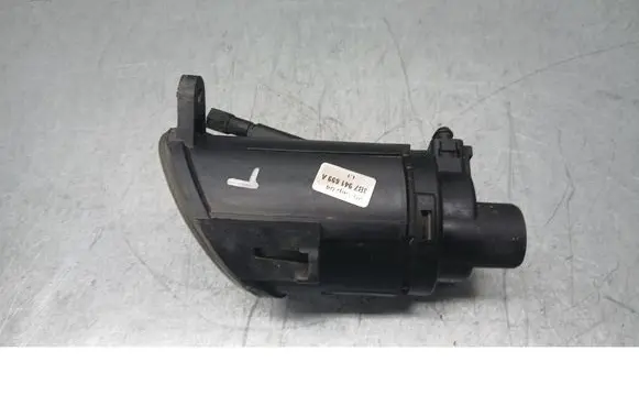 Volkswagen PASSAT B5.5 Front fog light 3B7941699A