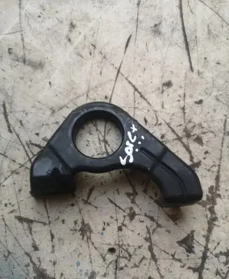 KIA Sorento Radiator mount bracket