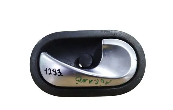 Renault Megane II Front door interior handle 8200028486