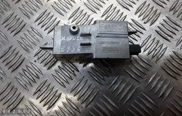 Ford Mondeo MK IV Steering wheel lock 7G913F880