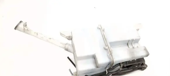 Nissan X-Trail T32 Windshield washer fluid reservoir/tank 