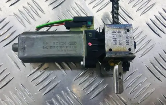 Mercedes-Benz S W221 Seat adjustment motor 0390203219